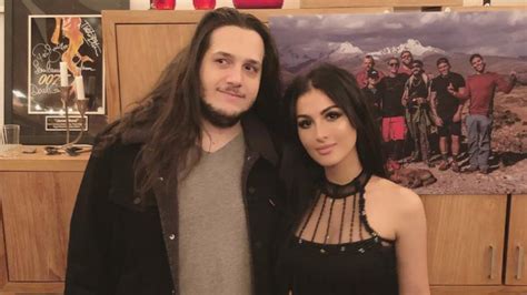 sssniperwolf boyfriends|Who Is SSSniperWolf’s Boyfriend and Are They Still。